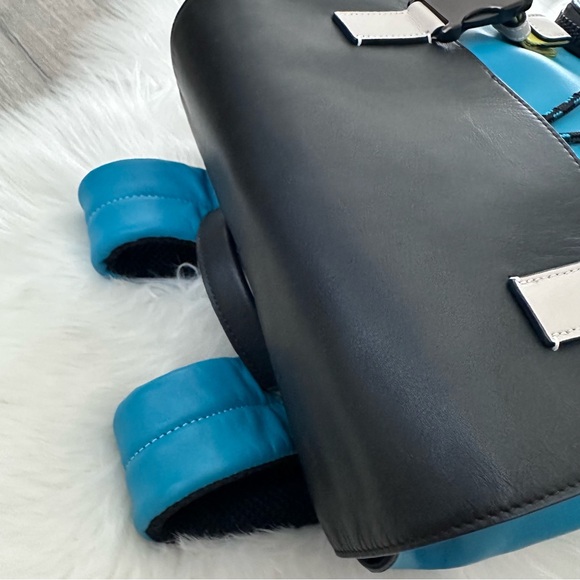 Coach CL945 Track Backpack - Picture 9 of 15